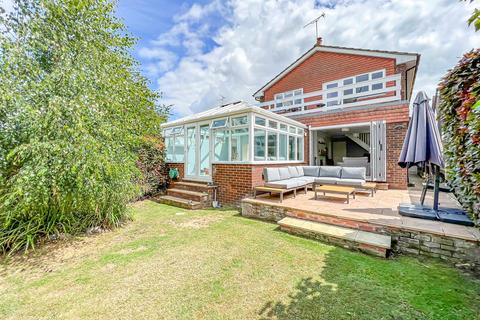 9 Fountain Lane, Hockley, SS5 4ST