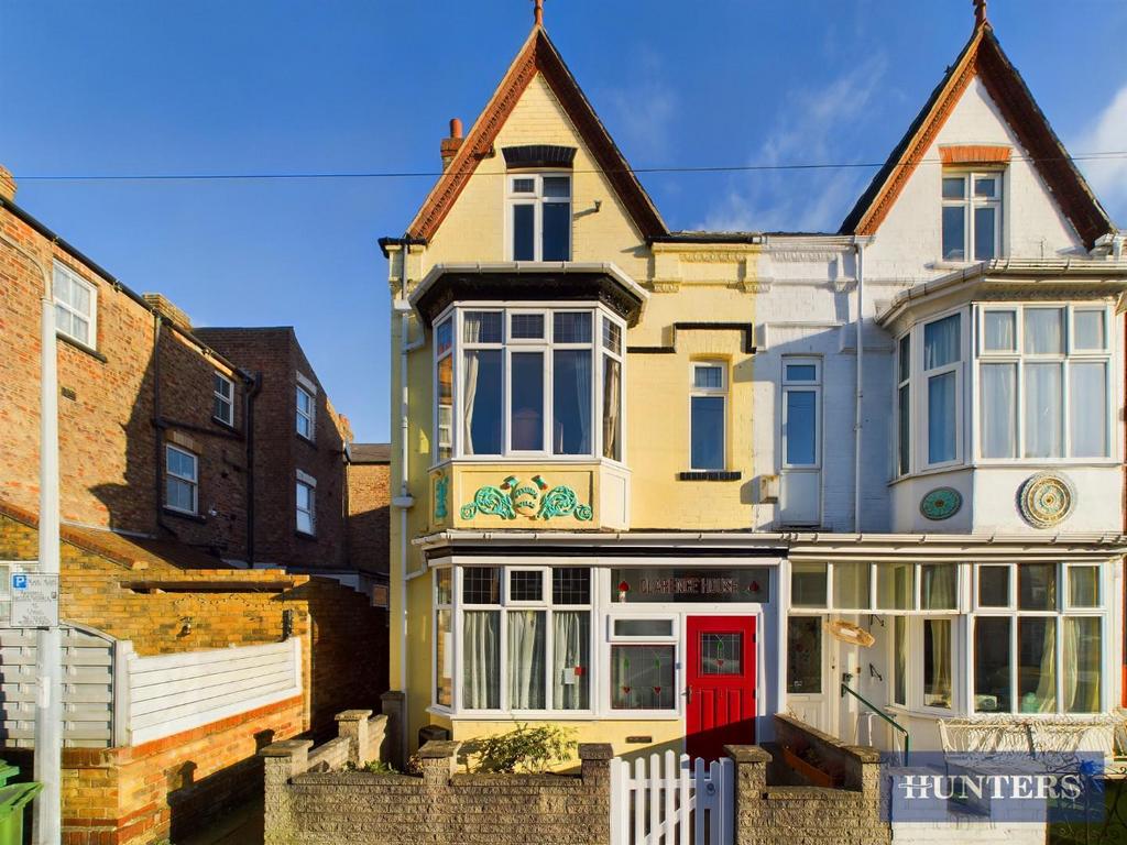 Clarence Avenue, Bridlington 5 bed semidetached house for sale £220,000