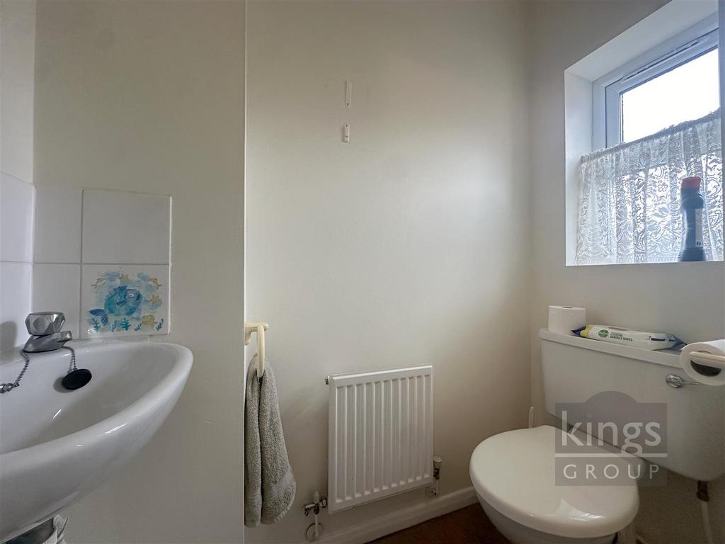 Downstairs Toilet.jpg