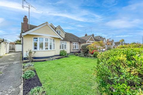 5 Cornhill Avenue, Hockley, SS5 5BY