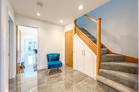 23 Abbey Road, Hullbridge, Hockley, SS5 6DG