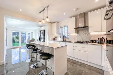 23 Abbey Road, Hullbridge, Hockley, SS5 6DG