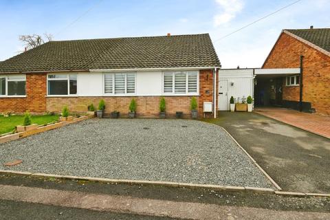 10 Odiham Close, Tamworth, B79 8SB