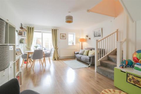 2 bedroom terraced house for sale, Fairlawns, Newmarket CB8