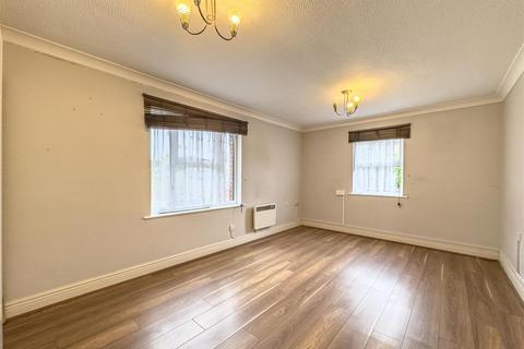 1 bedroom flat for sale, Akenfield Close, Chelmsford CM3