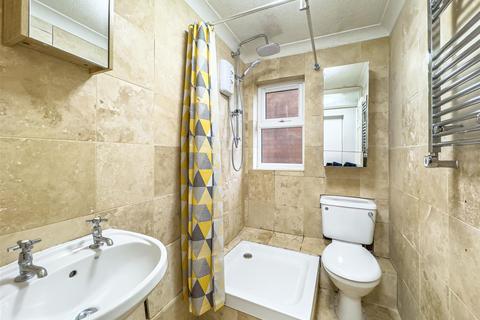 1 bedroom flat for sale, Akenfield Close, Chelmsford CM3