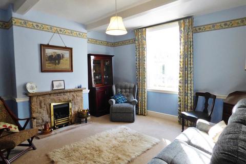 27 Easthorpe, Southwell, NG25 0HY