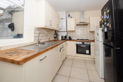 3 bedroom semi-detached house for sale, Elfrida Crescent, London, SE6