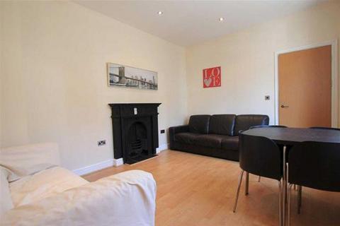4 bedroom flat for sale, Cwmdare Street, Cardiff CF24