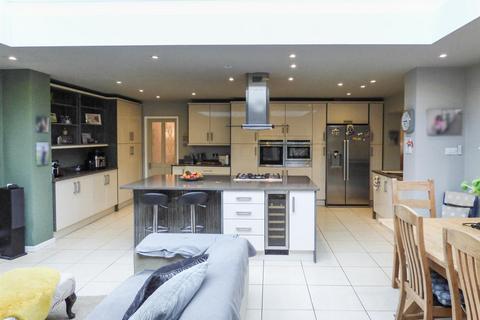 141 Easthorpe, Southwell, NG25 0HZ