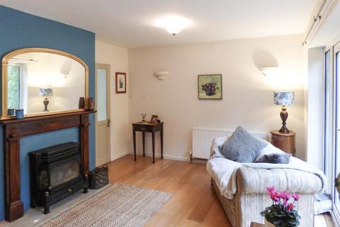 141 Easthorpe, Southwell, NG25 0HZ