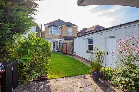 4 bedroom detached house for sale - Newport Road, Cardiff CF24