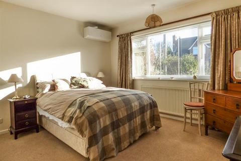 6 Farthingate, Southwell, NG25 0HT