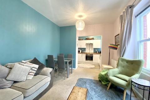 2 bedroom apartment for sale - Bridge Street, Tenby