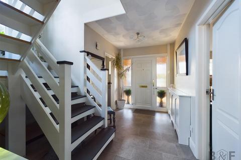 4 bedroom detached house for sale, Hill House Road, Bristol BS16