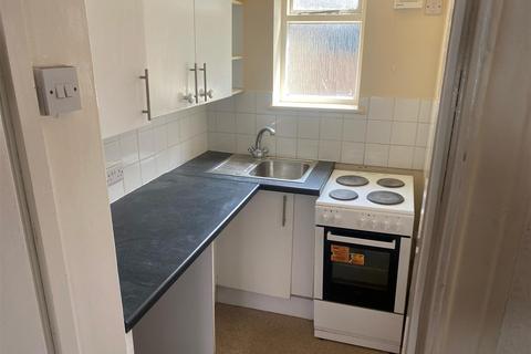 2 bedroom terraced house for sale, Durham Street, Scarborough YO12