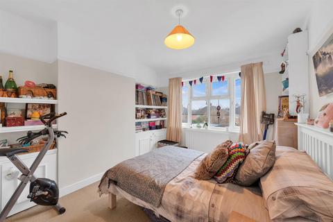 101 Aviemore Way, Beckenham, BR3 3RS