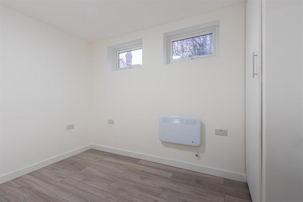 Cottrell Road Mews House 132-2.jpg