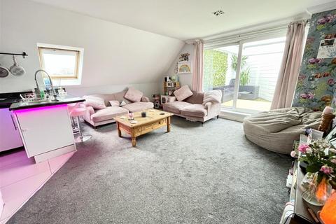 3 bedroom apartment for sale, Blandford Road, Poole BH16