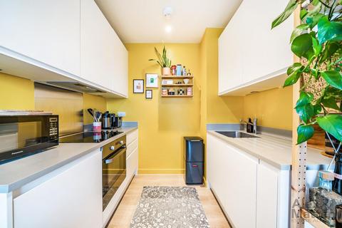 1 bedroom flat for sale, Varcoe Road, Bermondsey, SE16