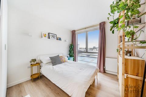 1 bedroom flat for sale, Varcoe Road, Bermondsey, SE16