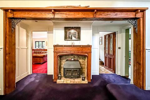 5 Highams Road, Hockley, SS5 4DG
