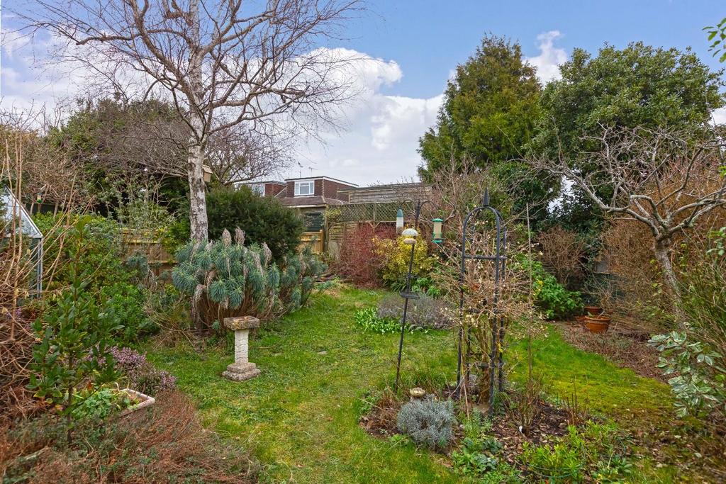 Lynchmere Avenue, Lancing 3 bed detached bungalow for sale £425,000