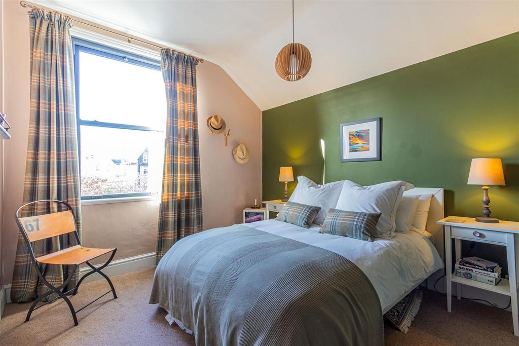 Roath Court Road 32-11.jpg