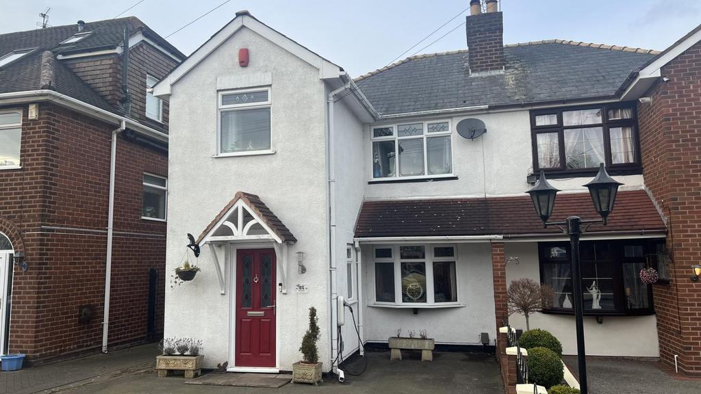 Barns Lane, Rushall 3 bed semidetached house for sale £285,000