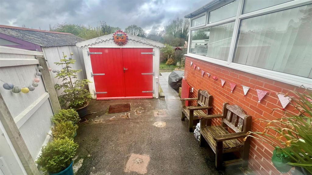 Garage.jpg