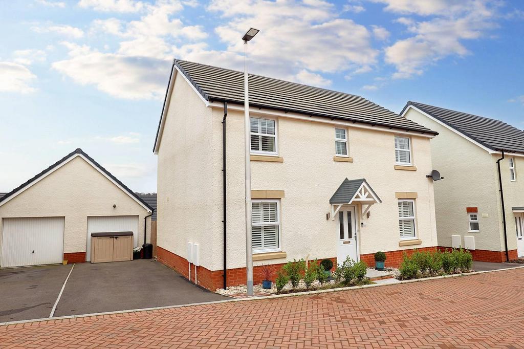 Clisson Close. Cowbridge, Vale of CF71 7FP 4 bed detached