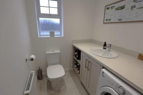 5 Clisson Close, Cowbridge, CF71 7FP