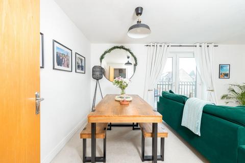 18 Barter Close, Kingswood, Bristol, BS15 8JN