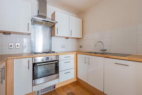 1 bedroom apartment for sale, Bute Terrace, Cardiff CF10