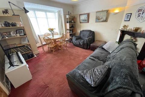 4 bedroom end of terrace house for sale, Canning Road, Colwyn Bay