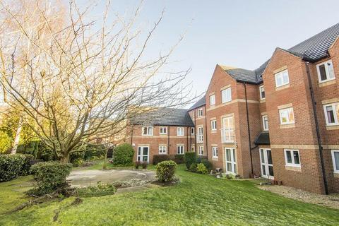 1 bedroom flat for sale, NO CHAIN - Marshall court, Northampton Road, Market Harborough