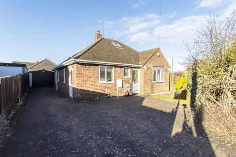4 bedroom detached bungalow for sale - Miriam Avenue, Somersall, Chesterfield
