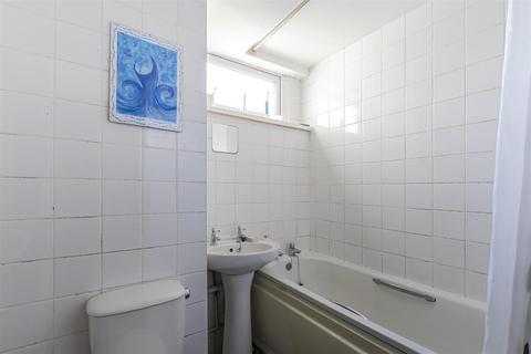 21 Awel Mor, Llanedeyrn, Cardiff, CF23 9QA