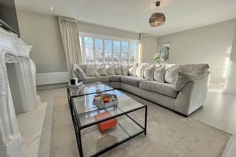 2 bedroom apartment for sale, Pownall Court, Wilmslow