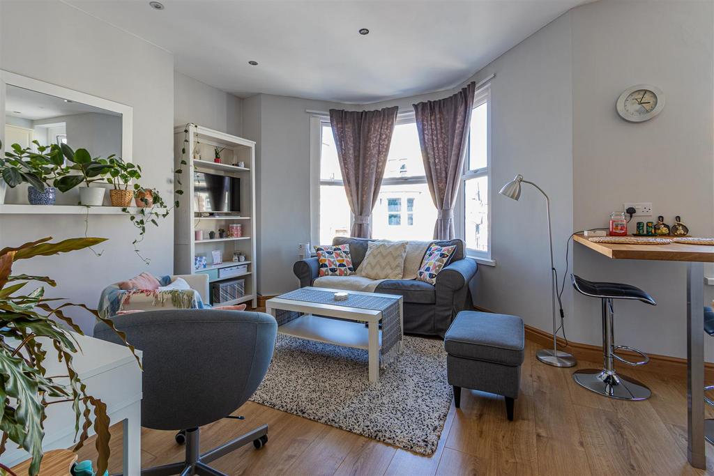 Claude Road 115, 2 (6 of 14).jpg