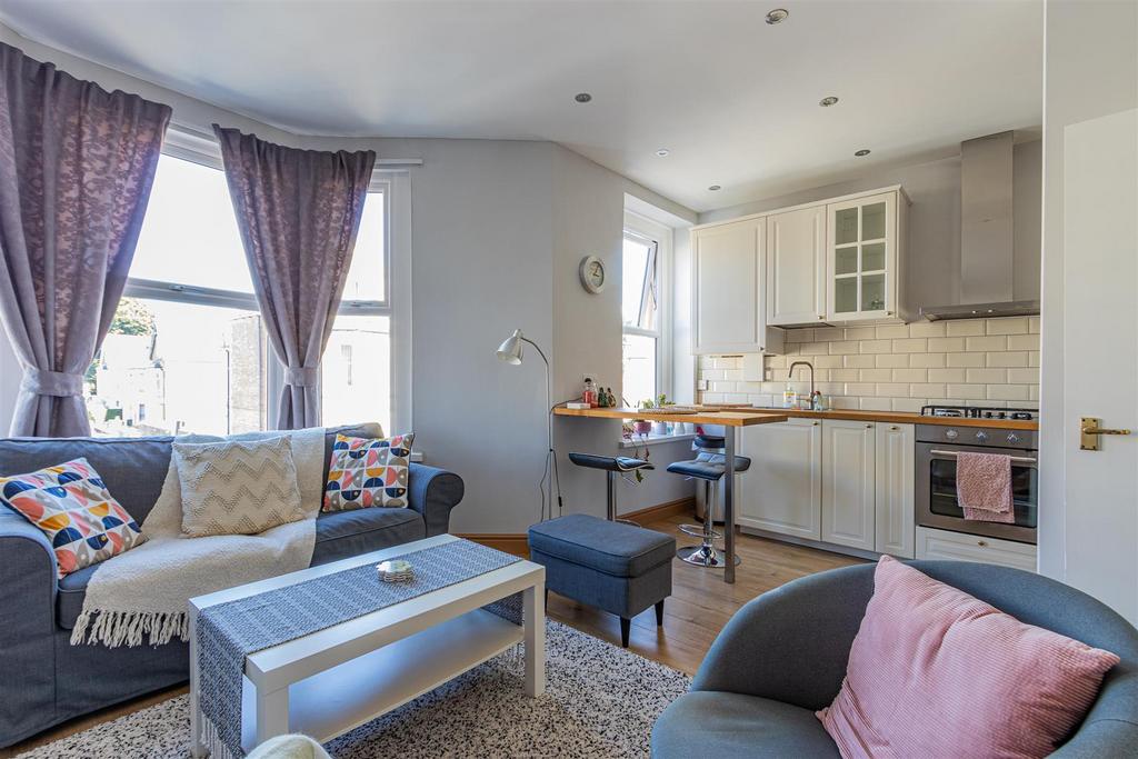 Claude Road 115, 2 (11 of 14).jpg