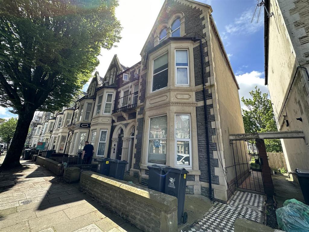 Connaught Road, Cardiff CF24 4 bed block of apartments for sale £485,000
