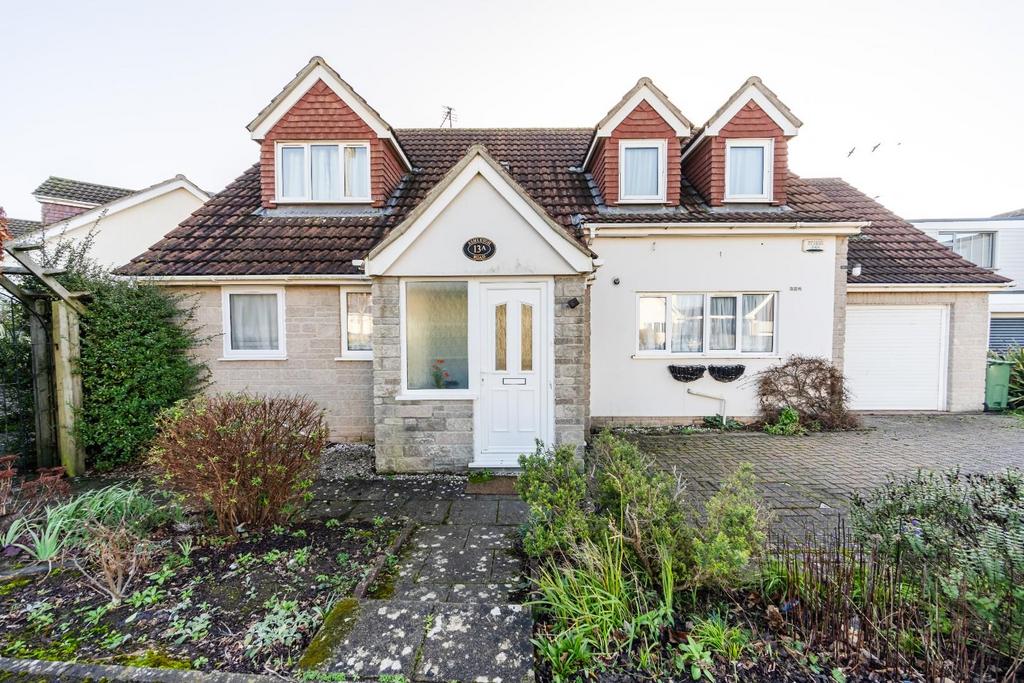 Substantial family home, beautifully presented in the heart of Yatton 4