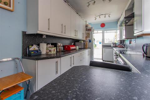 7 Beatty Avenue, Cardiff, CF23 5QR