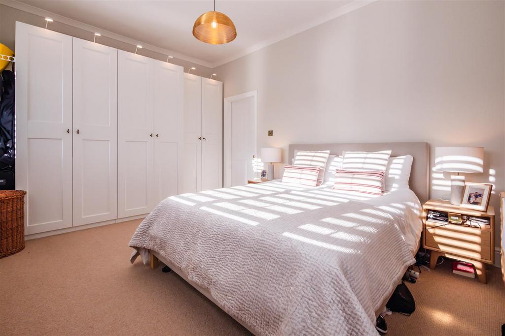 Bedroom 1 Aspect 2