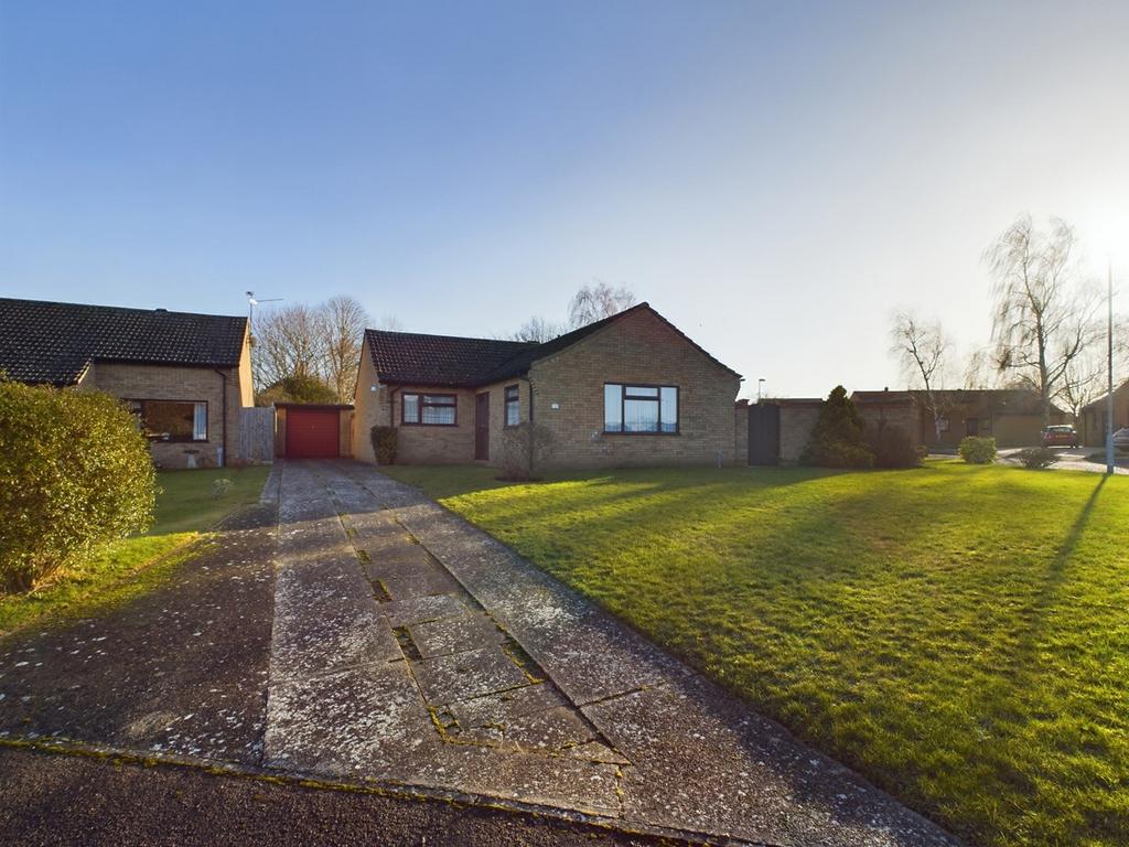 Gallow Drive, Downham Market PE38 3 bed detached bungalow for sale £