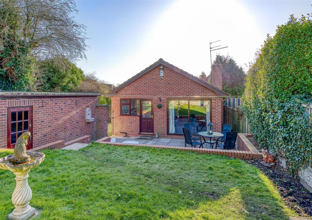 10 Planks Lane-rear.jpg