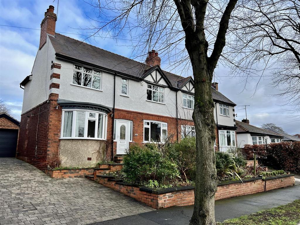 Folds Crescent, Beauchief, Sheffield 3 bed semidetached house £1,600