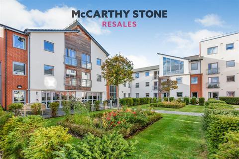 1 bedroom apartment for sale, Kings Place, Fleet Road, Fleet, GU51 3FS