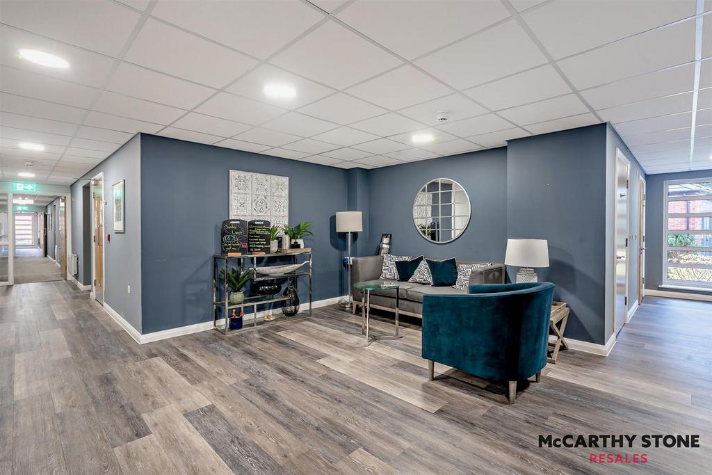 8581851-interior18-800.jpg